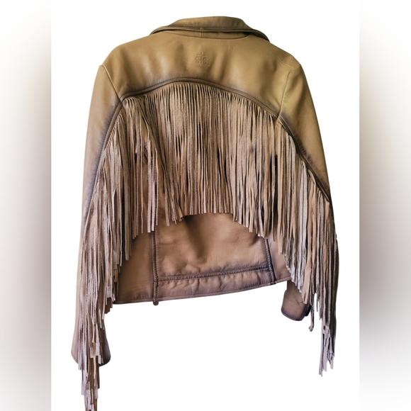 STS Tan Leather Fringe WomenJacket Medium. Western Rodeo Farm - Picture 2 of 3